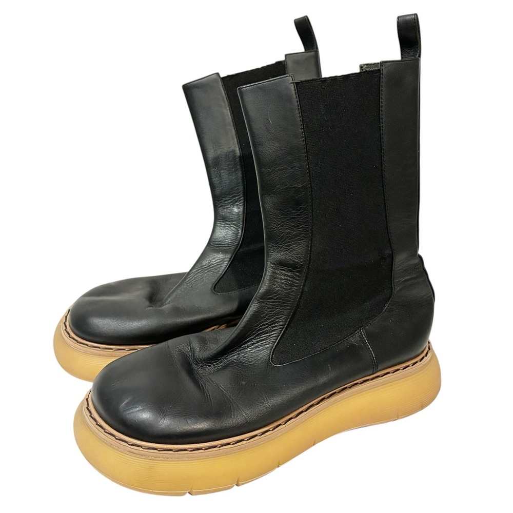 KHAITE Black Leather Bleecker Chelsea‎ Boots Rubber Sole Pull on Size 40/10